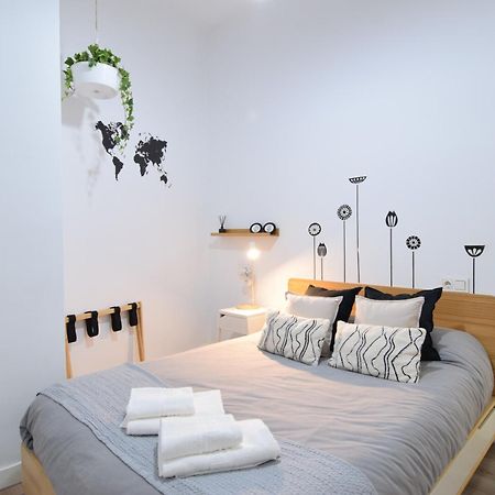 Apartamento Atarazanas Malaga Centro Historico Zewnętrze zdjęcie