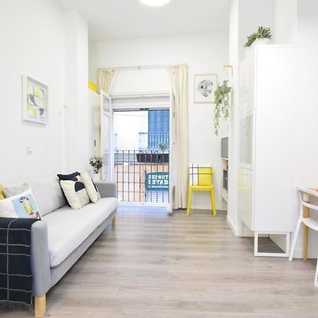 Apartamento Atarazanas Malaga Centro Historico Zewnętrze zdjęcie