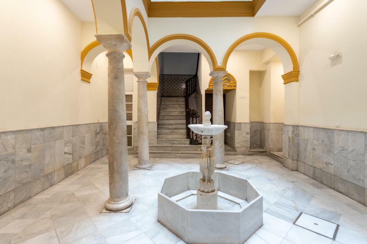 Apartamento Atarazanas Malaga Centro Historico Zewnętrze zdjęcie