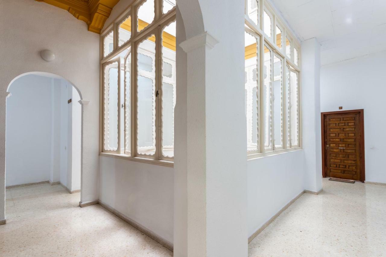 Apartamento Atarazanas Malaga Centro Historico Zewnętrze zdjęcie
