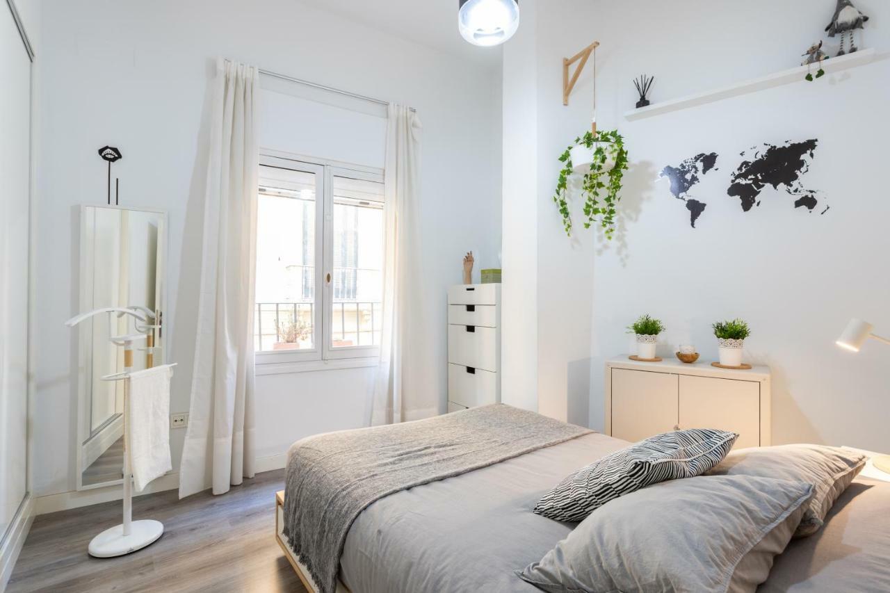 Apartamento Atarazanas Malaga Centro Historico Zewnętrze zdjęcie